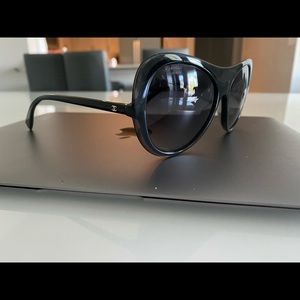 CHANEL Sunglasses 5389
